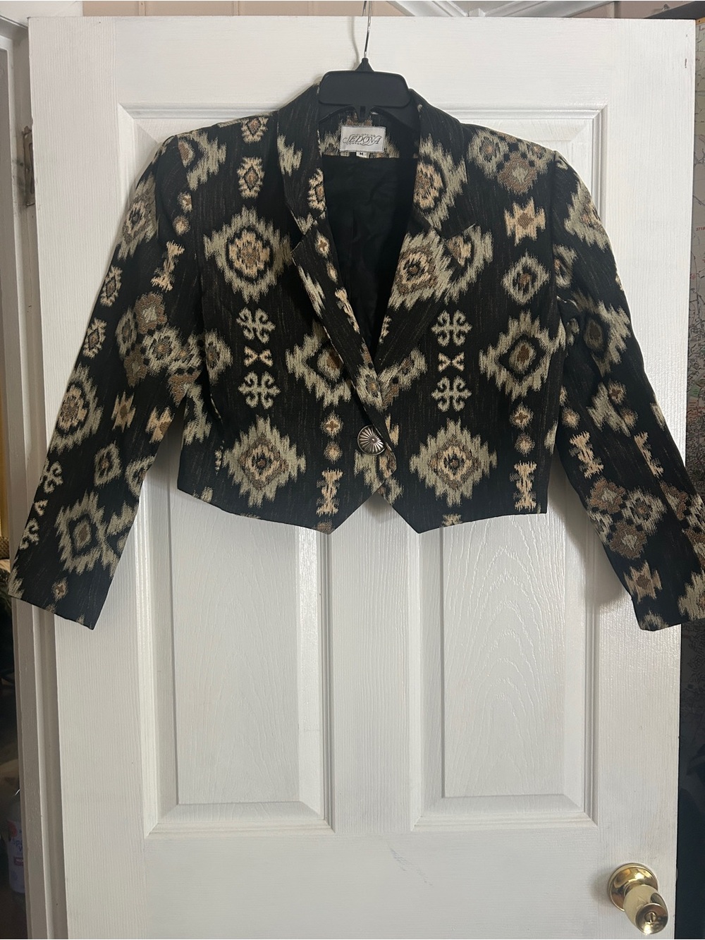 Cropped Patterned Black & Beige Blazer Jacket